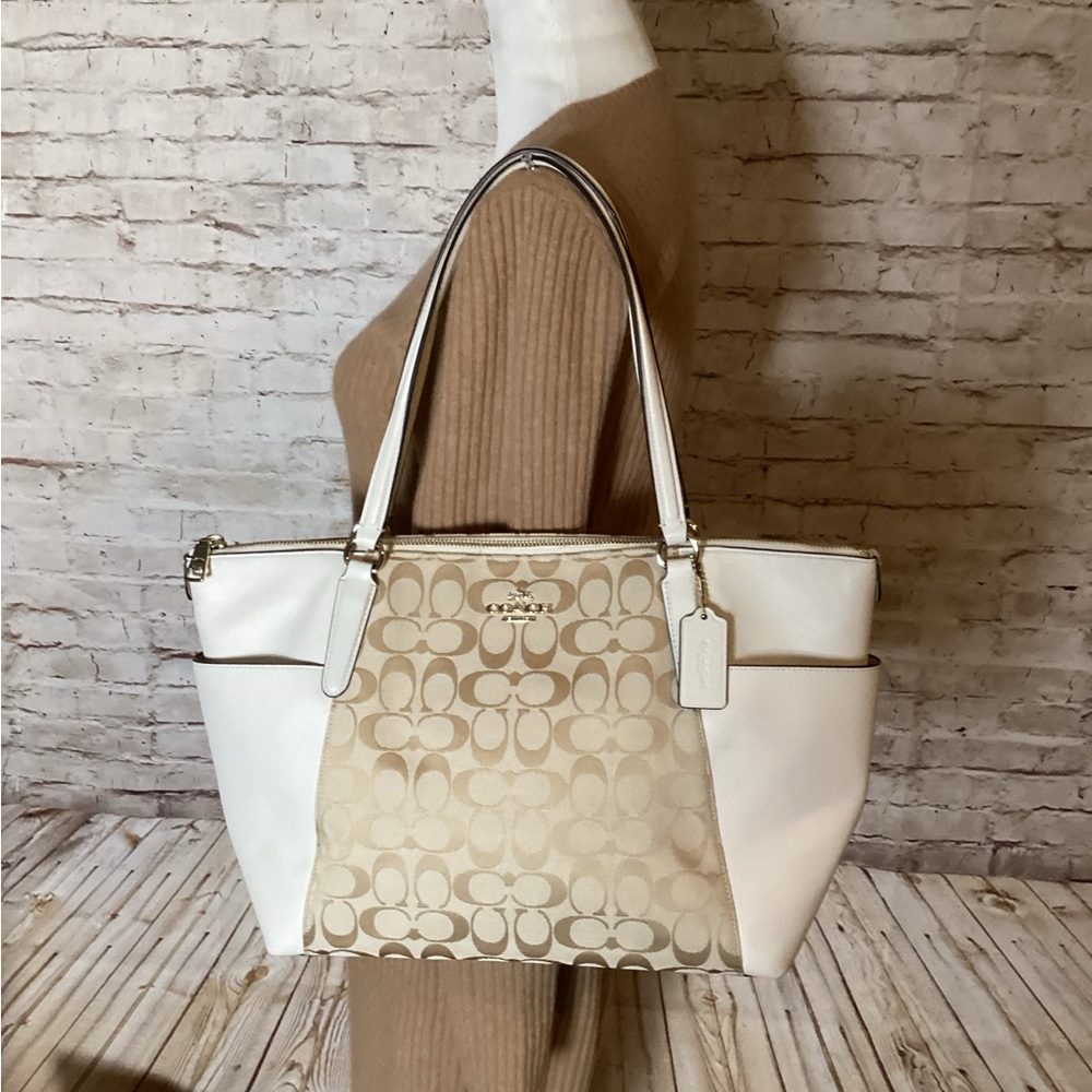 Coach cream Ava Signature Logo Tote purse - Picture 6 of 7